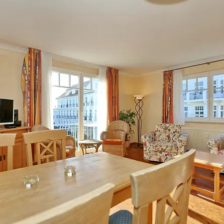 Apartment Meeresblick 215 Kuehlungsborn